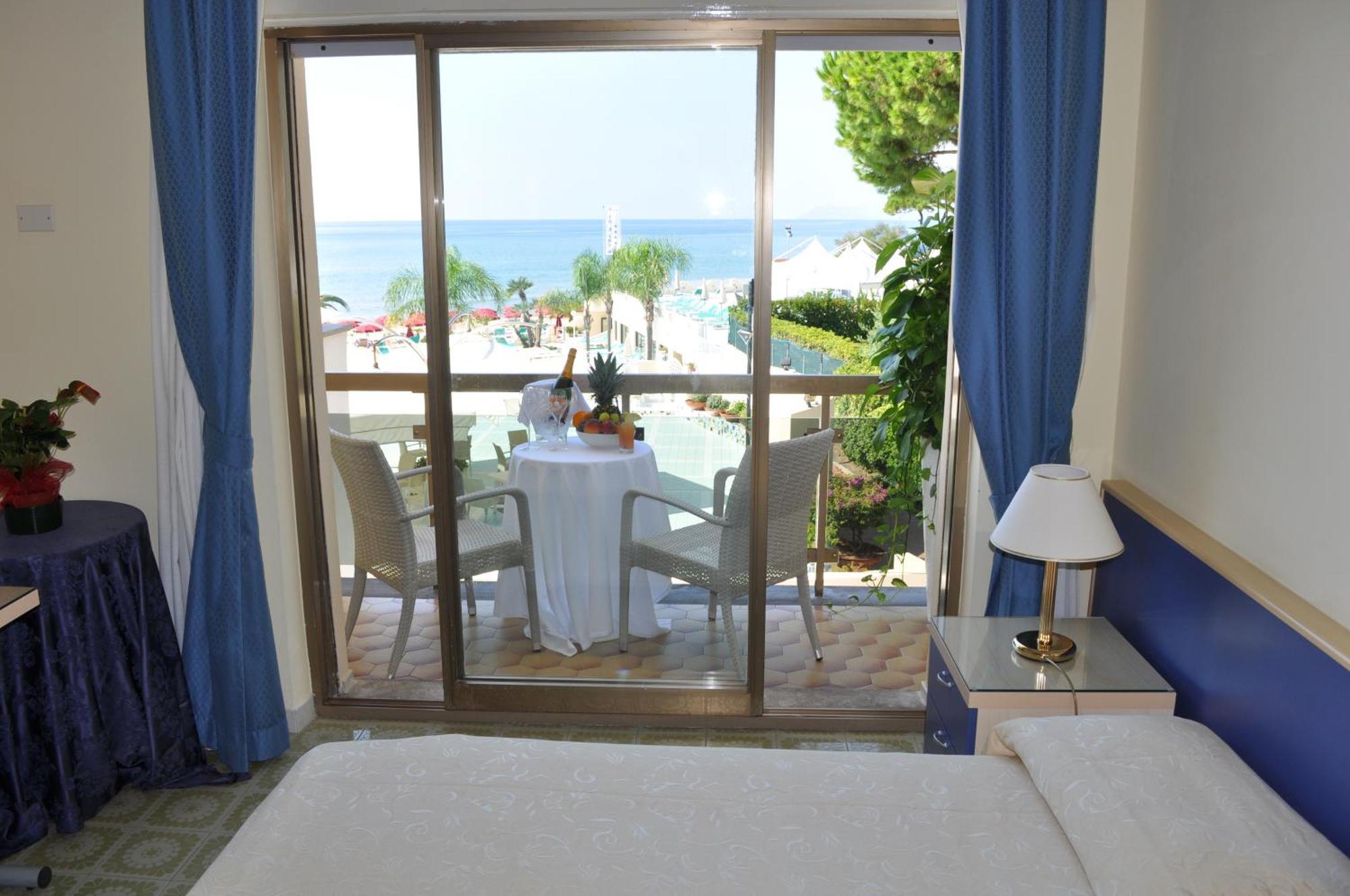 Hotel La Playa Sperlonga Zewnętrze zdjęcie