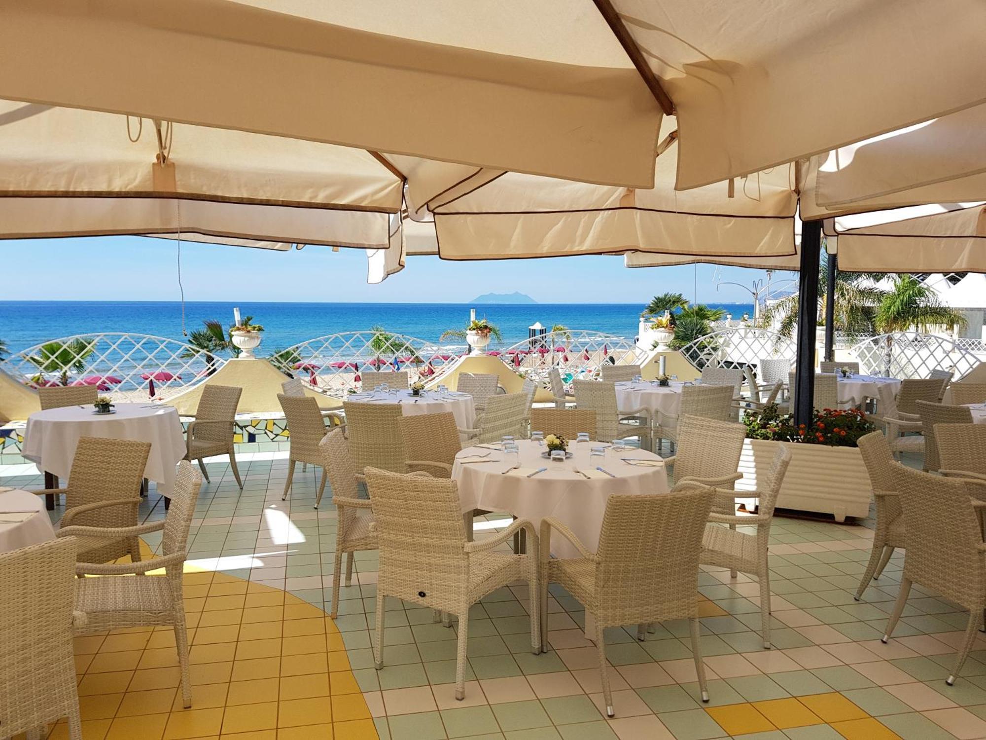 Hotel La Playa Sperlonga Zewnętrze zdjęcie